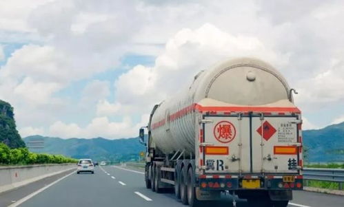 交通部、商務(wù)部新政策出臺，道路貨運(yùn)行業(yè)迎來重大利好